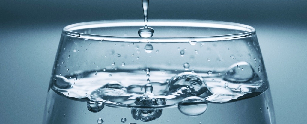 HQUA 5000E: The Electronic Water Softener That Will Leave Your Water Feeling Like a Hug