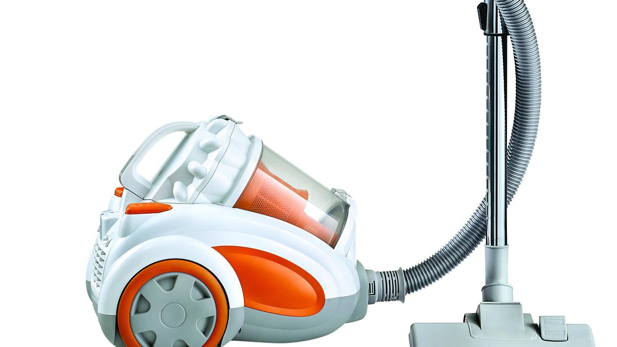 6 Things to Watch Out For When Hiring a Professional Upholstery Cleaning Service