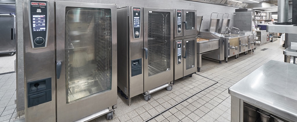The Role of Combi Ovens in Modern Sous Vide Cooking