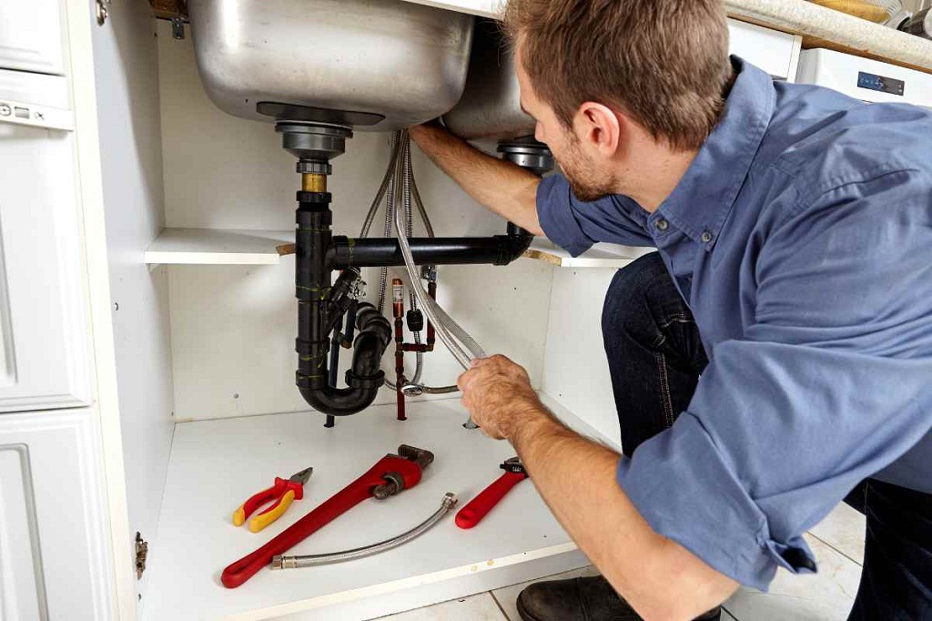 The Crucial Role of Commercial Plumbing in Business Operations”
