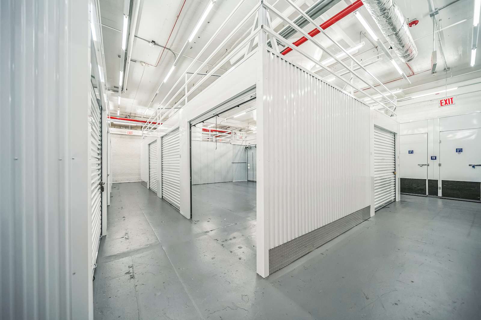 Mini Storage Ideas for Seasonal Item Organization